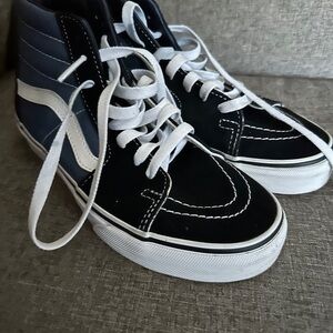 Vans high top sk8 high shoe
